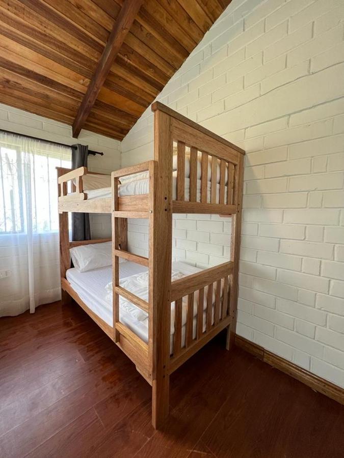 High-End Holiday Cabin - Tungurahua Hot Springs Baños Extérieur photo